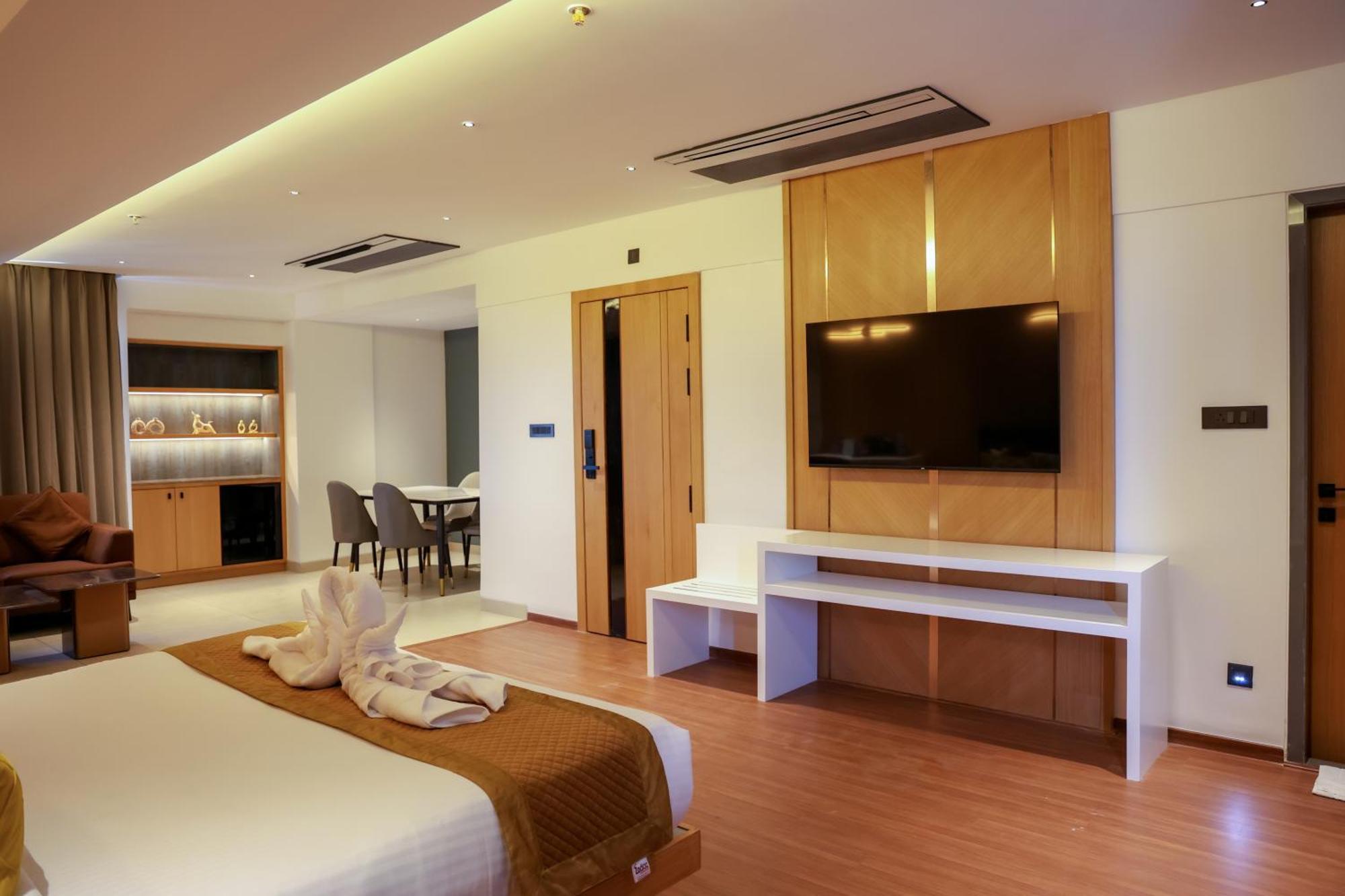Raga - A Boutique Hotel Belgaum Extérieur photo
